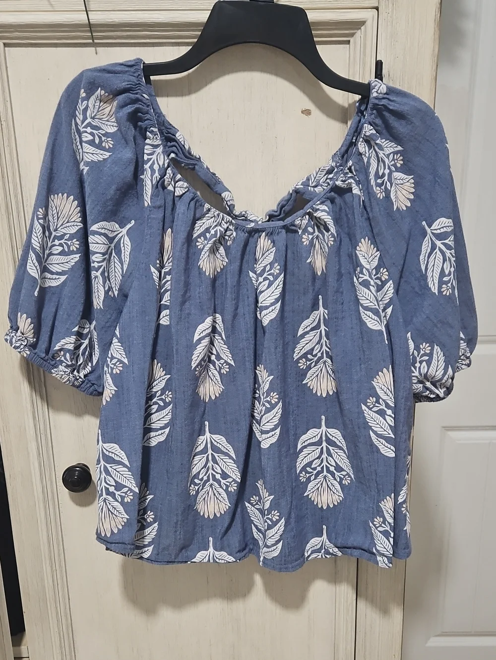 Old Navy Blue and White Floral Peasant Blouse